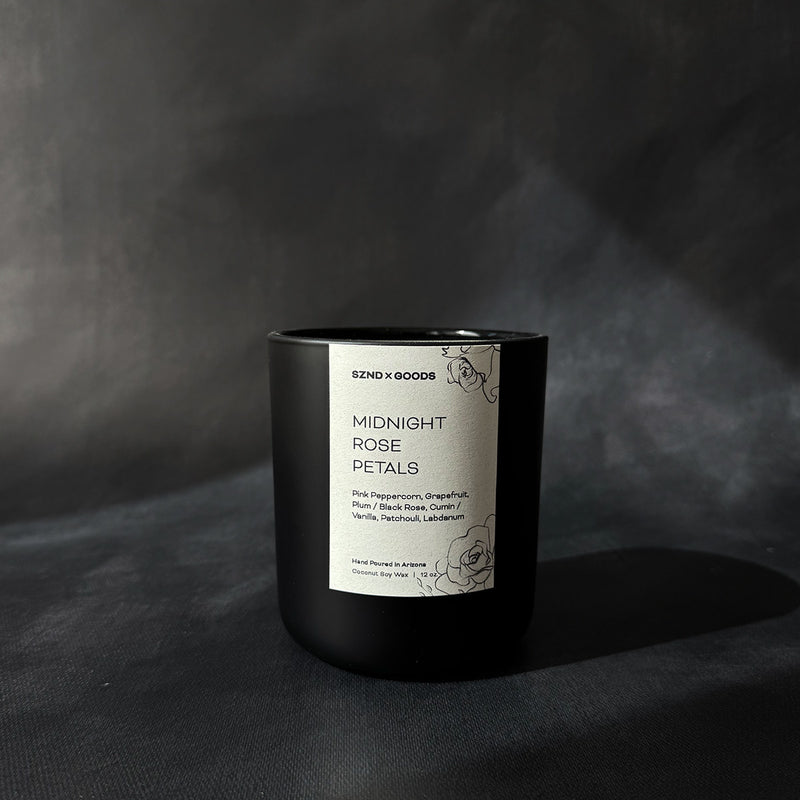 Midnight Rose Petals 12oz wooden wick candle.