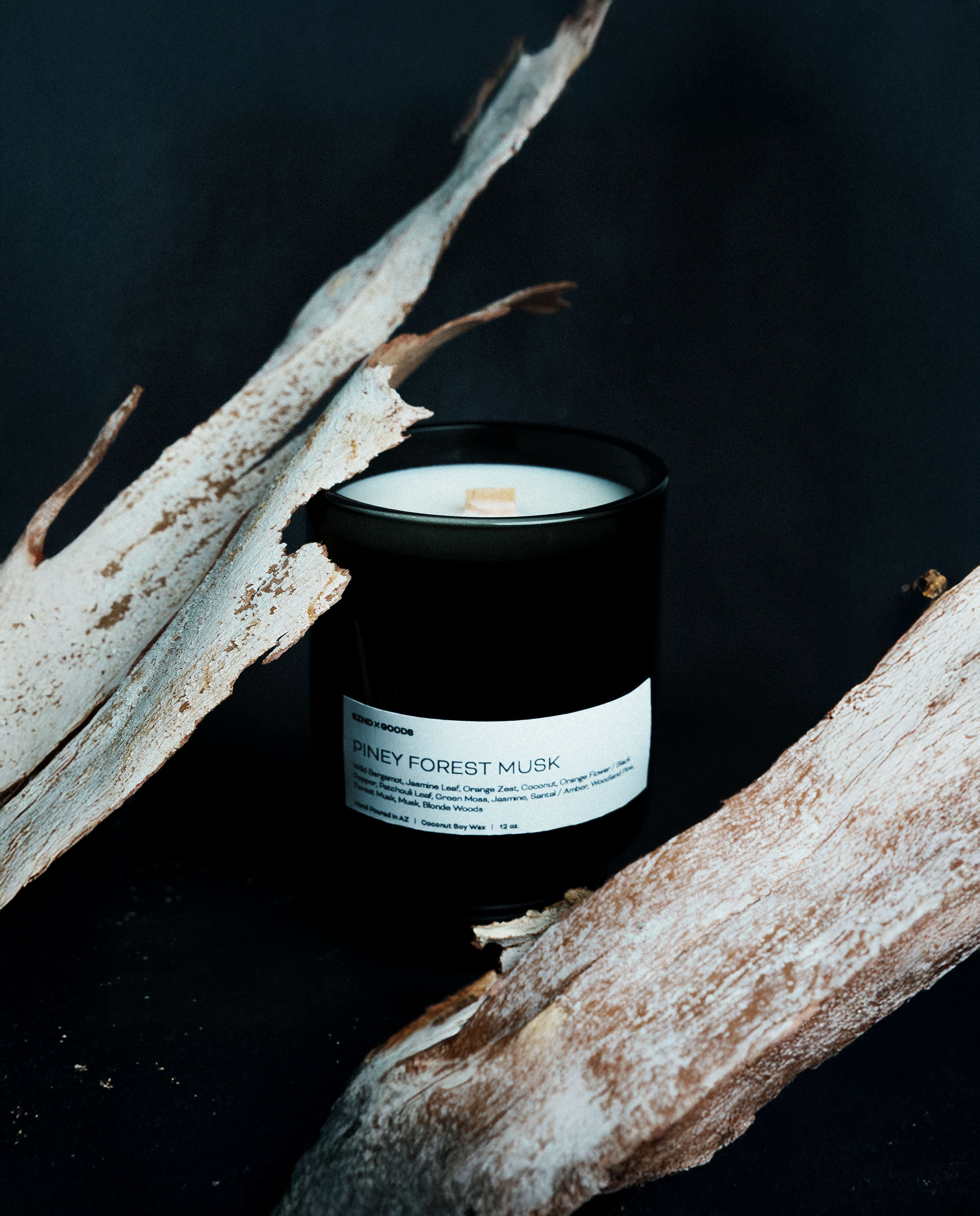 Piney Forest Musk Wooden Wick Candle