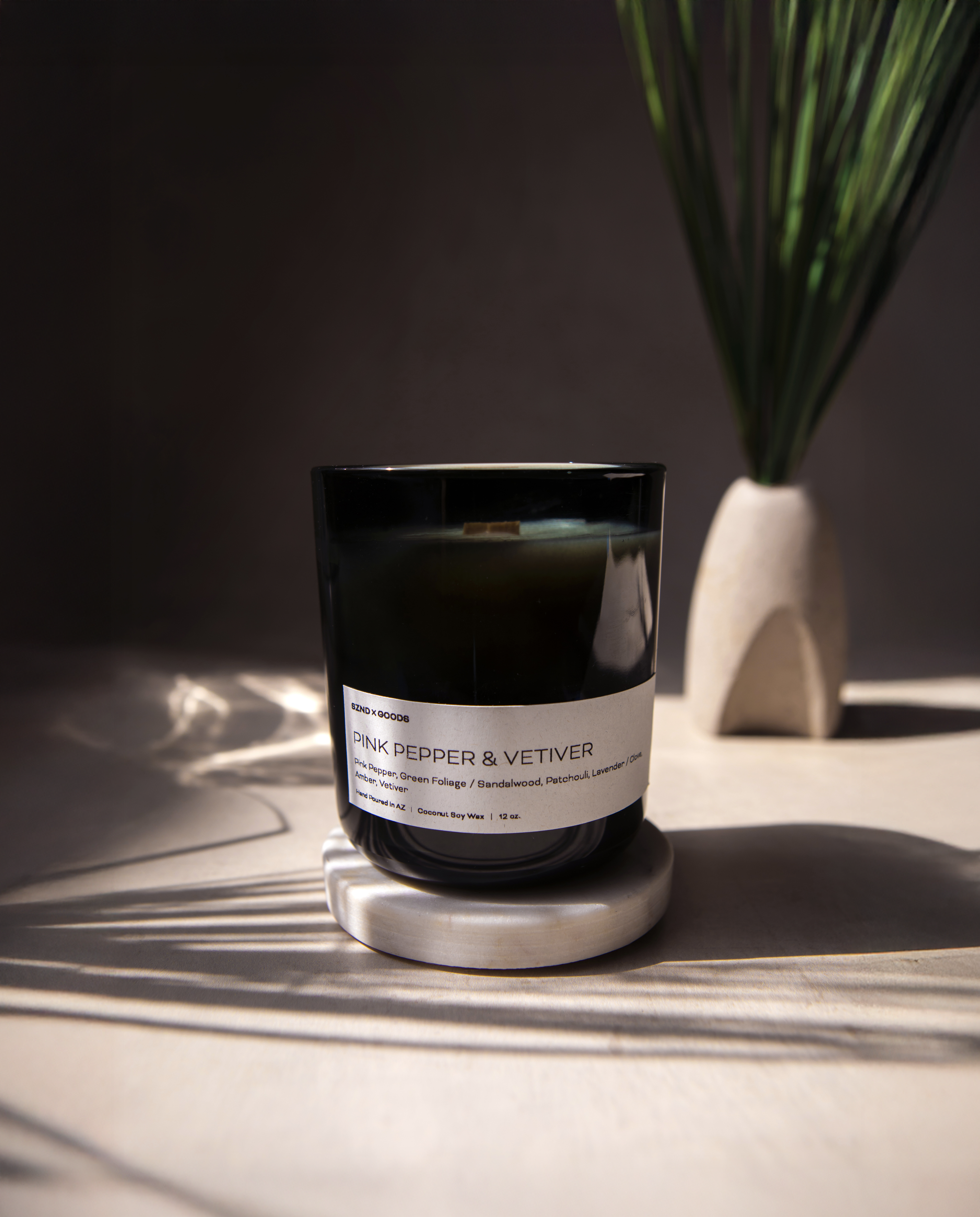 Pink Pepper + Vetiver Wooden Wick Candle